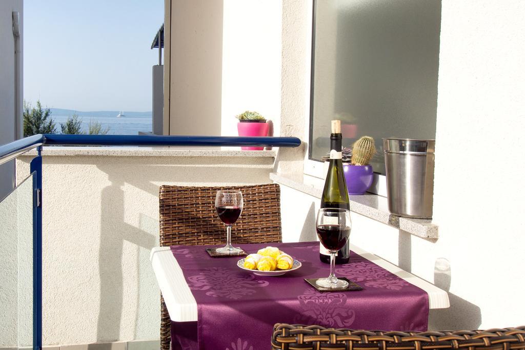 Beach Guesthouse Mediteran Podstrana Extérieur photo
