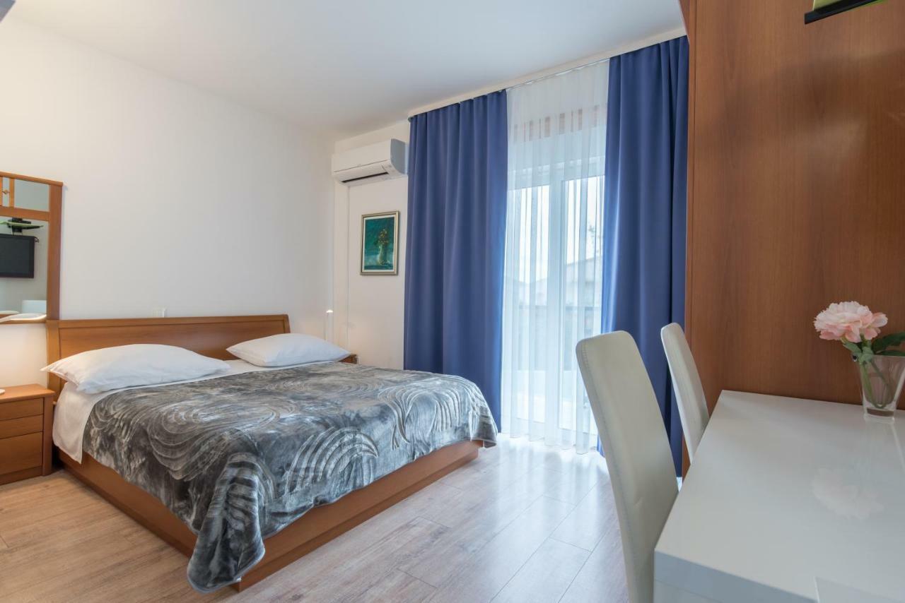 Beach Guesthouse Mediteran Podstrana Extérieur photo